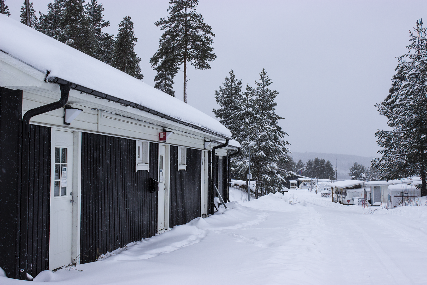 Servicehus på vintercampingen