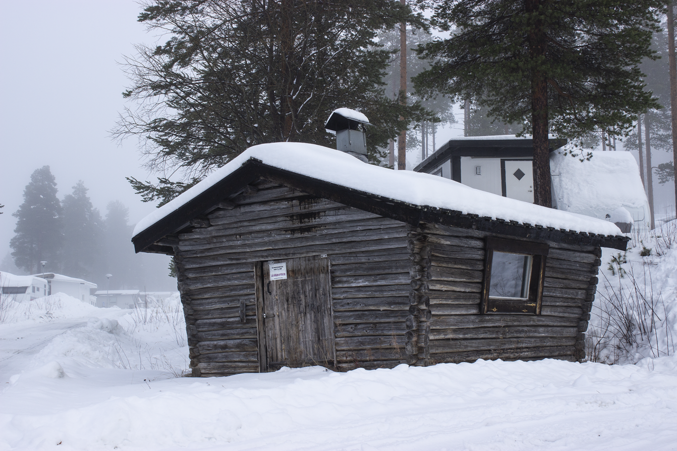 Grillstuga vid vintercampingen i Malå